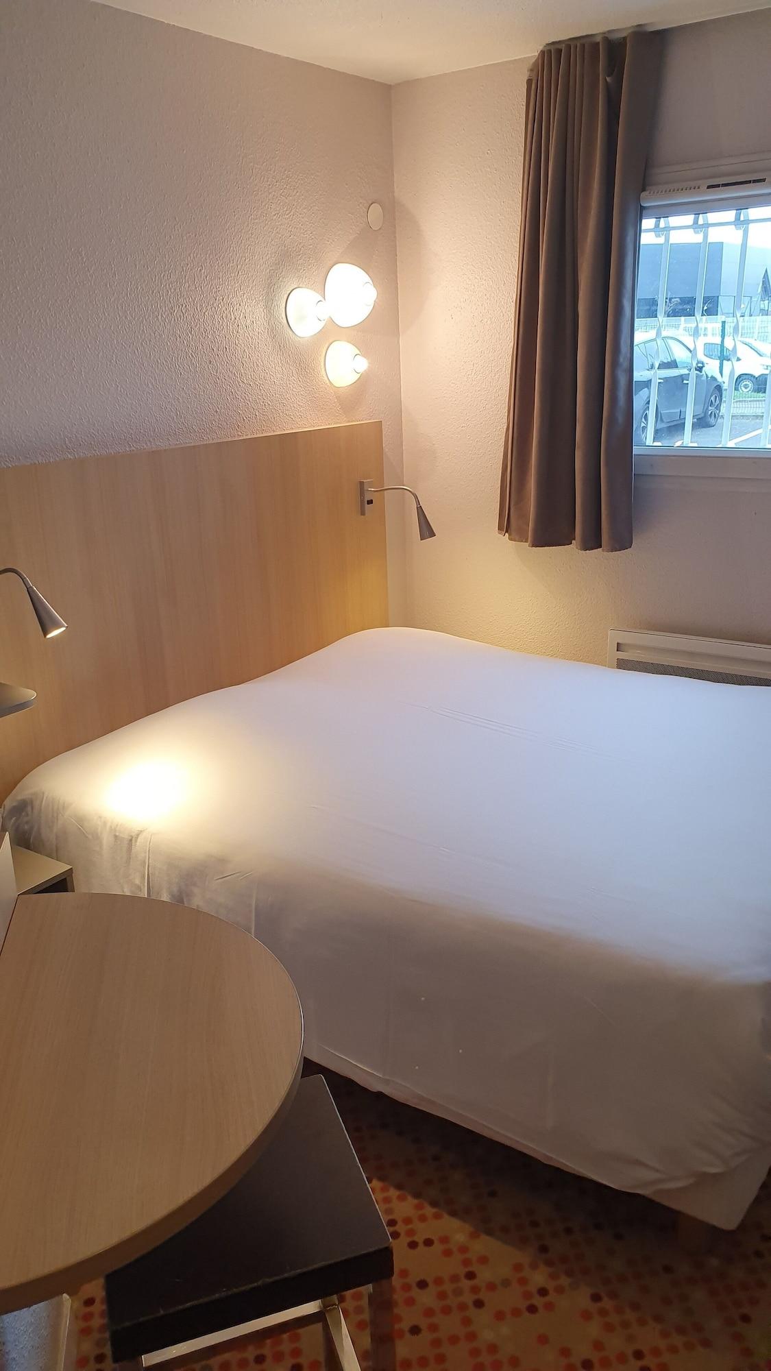 Welcomotel Coignières Exteriör bild