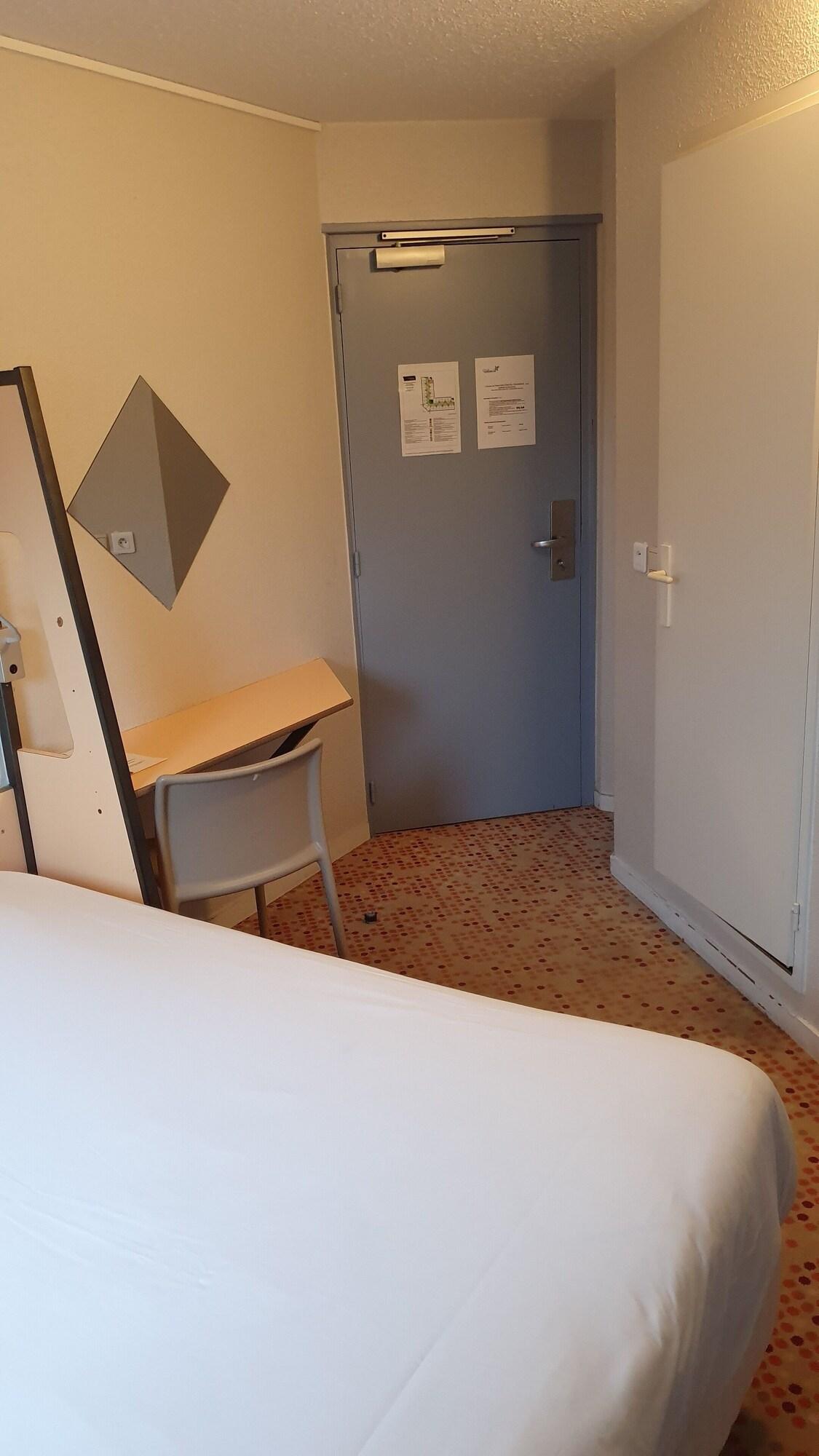 Welcomotel Coignières Exteriör bild